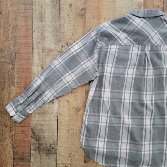 Time and Tru Gray and Pink Plaid Flannel Button Down Large - Picture 10 of 16